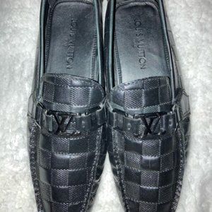 Louis Vuitton Hockenheim Moccasin, Black, size 38